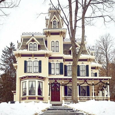 carpenter house.jpg